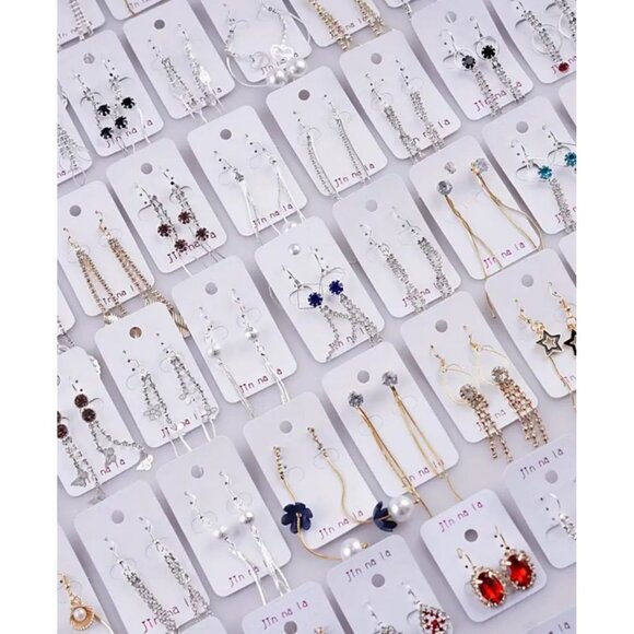 20 pcs Shiny Rhinestone Decor Elegant Classic Style Zinc Alloy Dangle Earrings - Picture 3 of 3